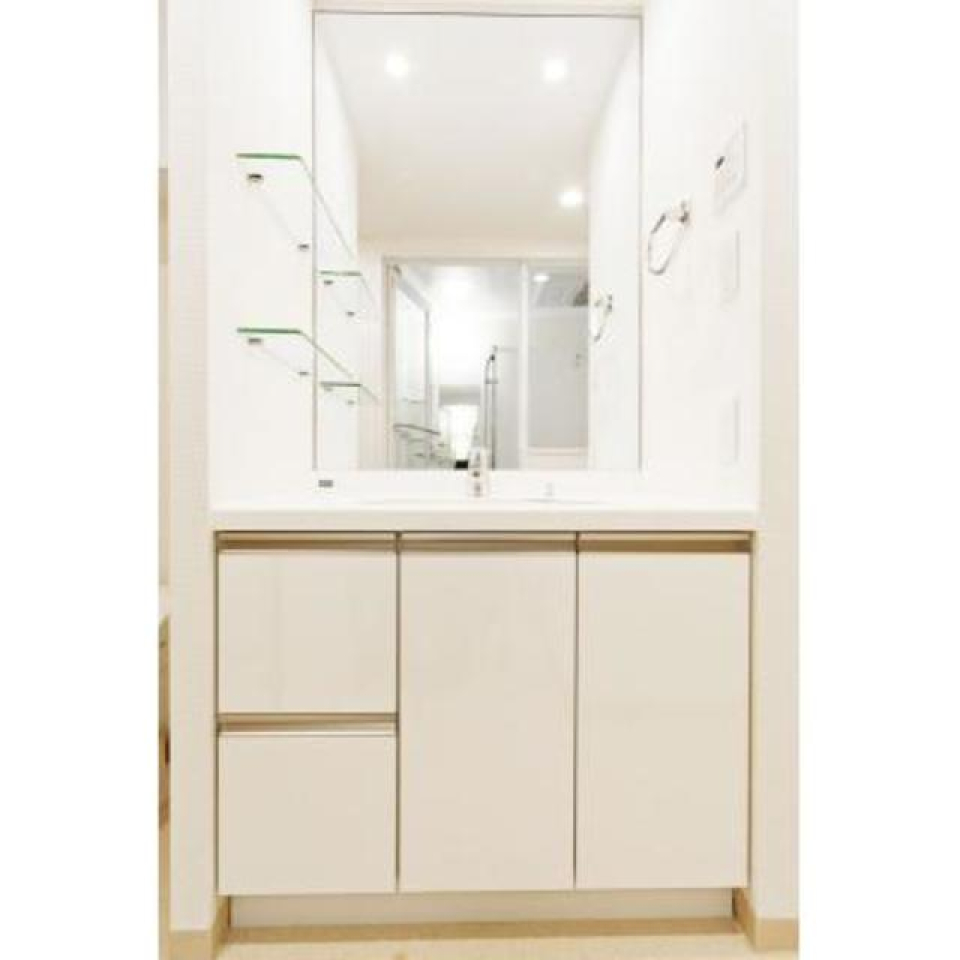 嬉しい独立洗面台。※写真は同タイプ住戸です。