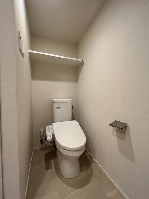 シンプルなトイレ。※写真は同タイプ住戸です。