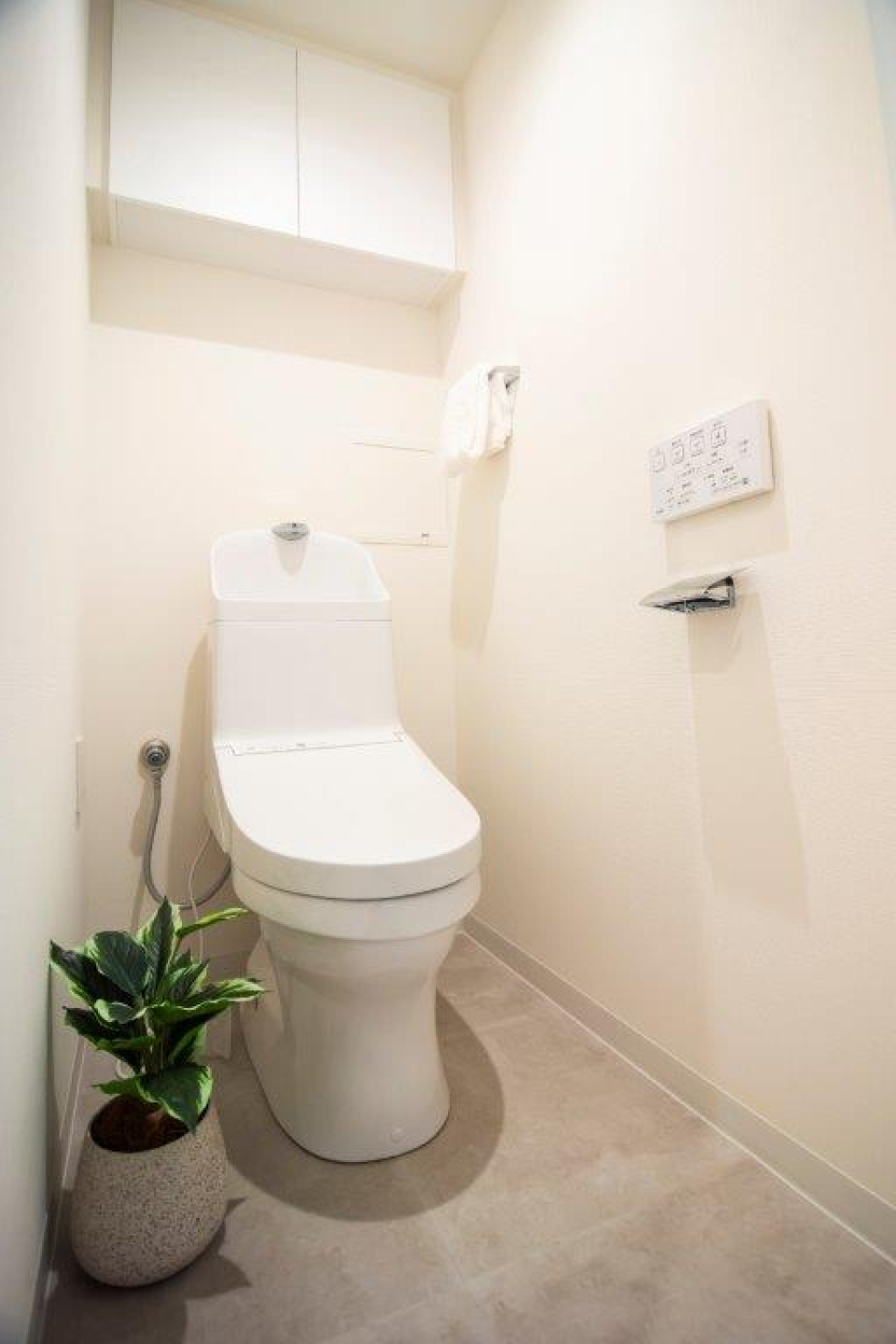 トイレは一体型の温水洗浄便座