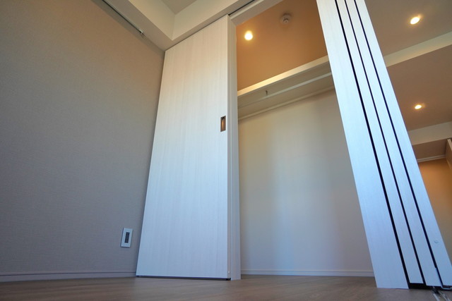 クローゼットの様子です。
※写真は同タイプ住戸です。