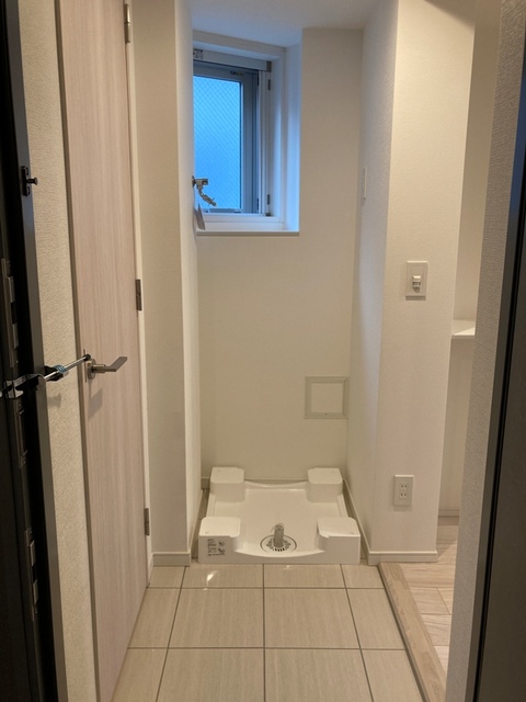 室内洗濯機置き場
※写真は同タイプ住戸です。