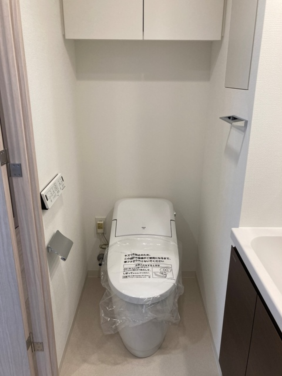 トイレはシンプルな造りです。
※写真は同タイプ住戸です。
