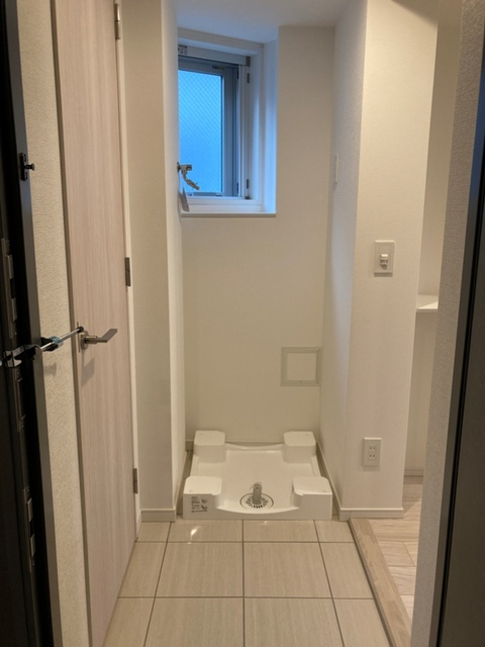 室内洗濯機置き場
※写真は同タイプ住戸です。