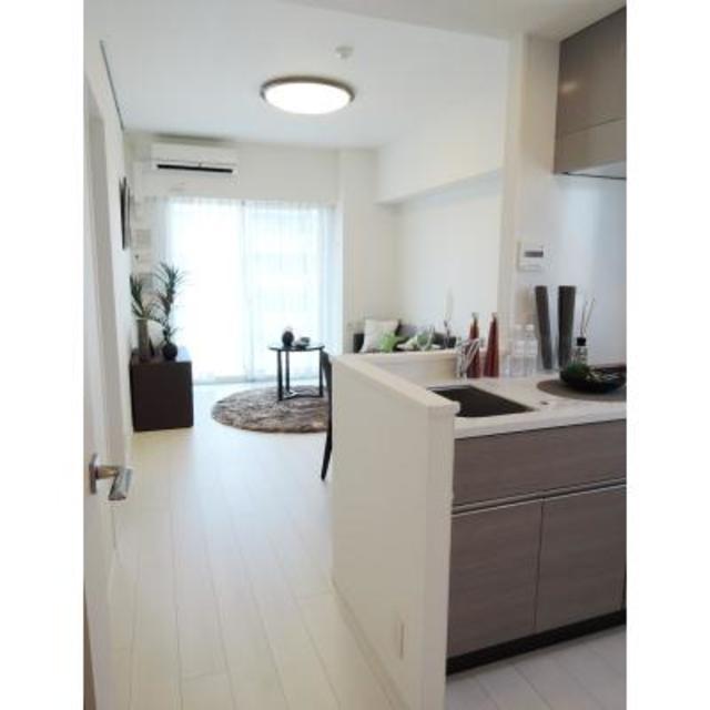11.1帖のリビングダイニングです。
※写真は同タイプ住戸です。装飾品はイメージです。