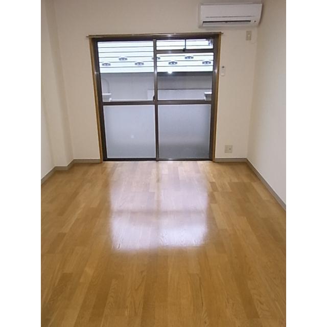 居室、リビング