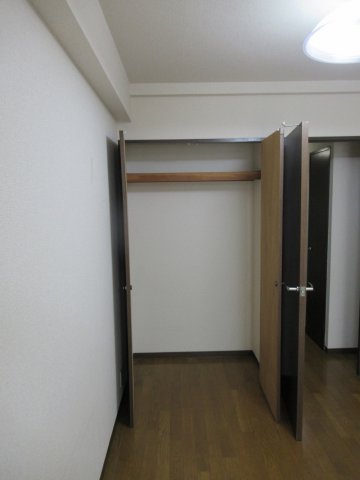 クローゼット。