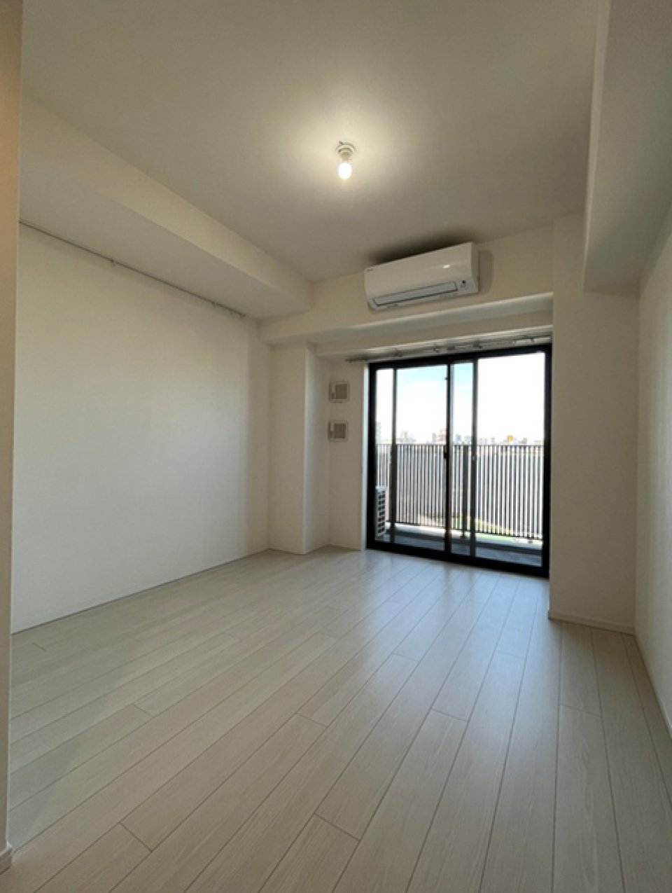 ８．５帖の洋室です。※写真は同タイプ住戸です。