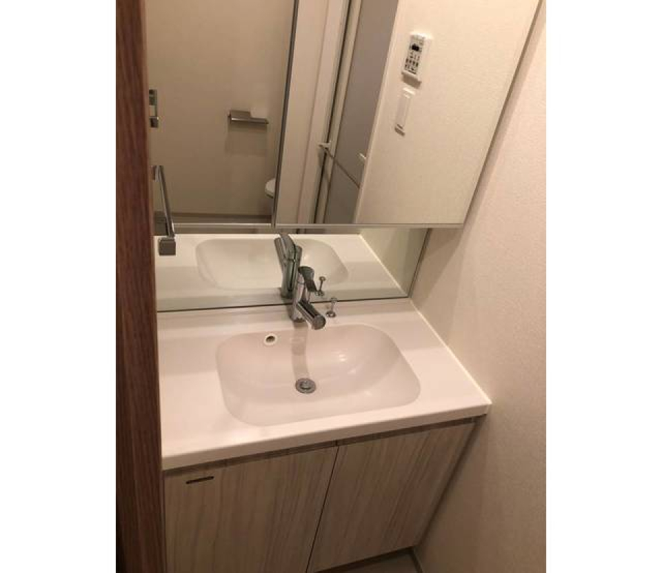 洗面台です。
※写真は同タイプ住戸です。