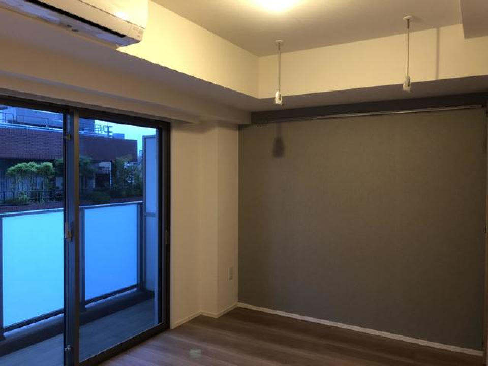 7.3帖の洋室です。
※写真は同タイプ住戸です。