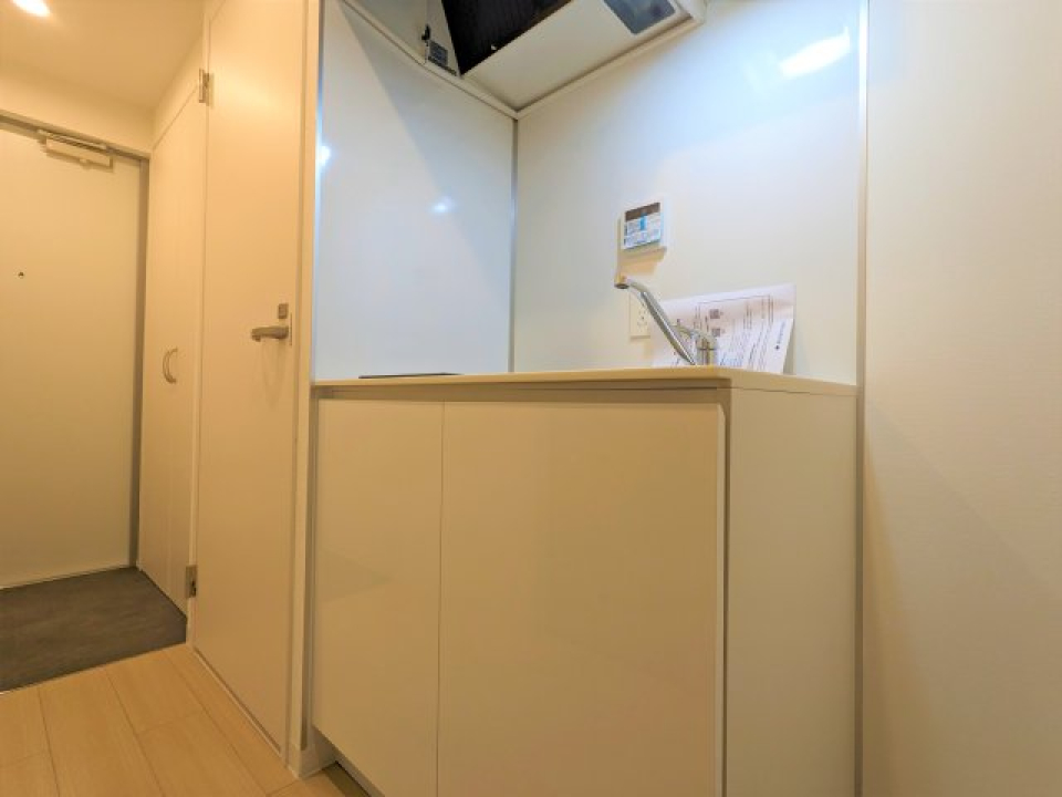 ２口のコンロが設置されたキッチンです。