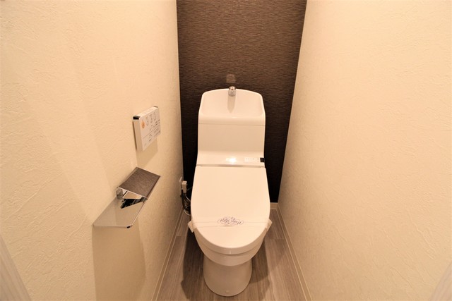 トイレです。シンプルな造りです。