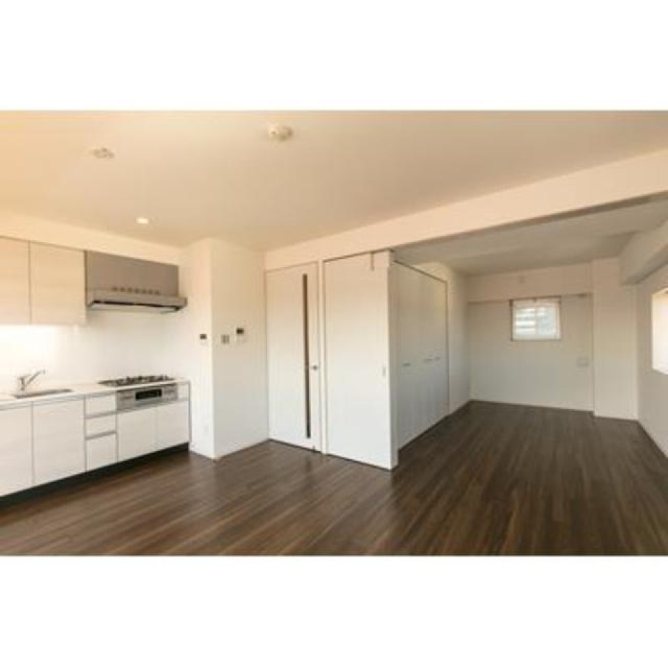 10.9帖のリビングダイニング。※写真は同タイプ住戸です。