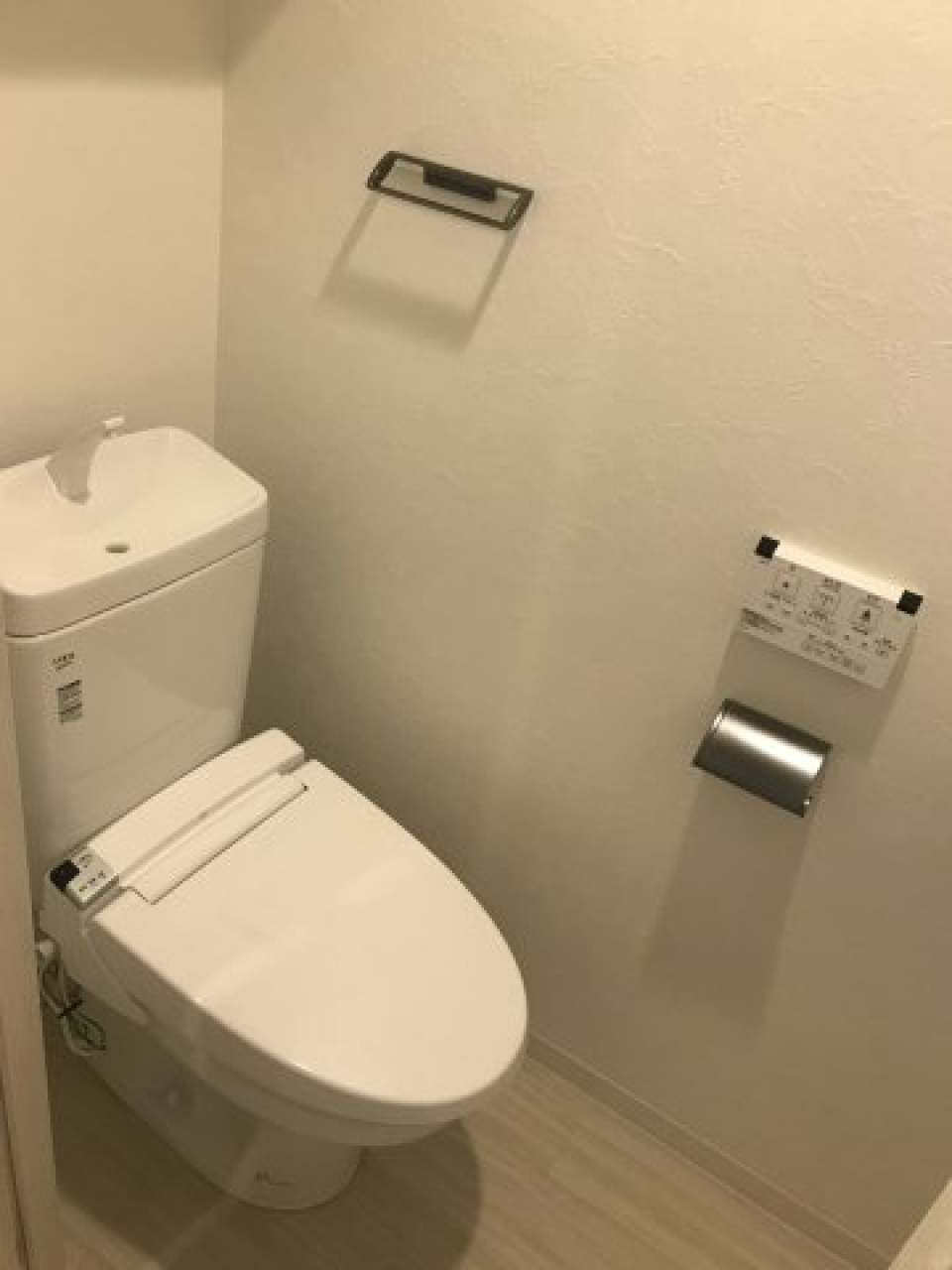 清潔感のあるトイレです。