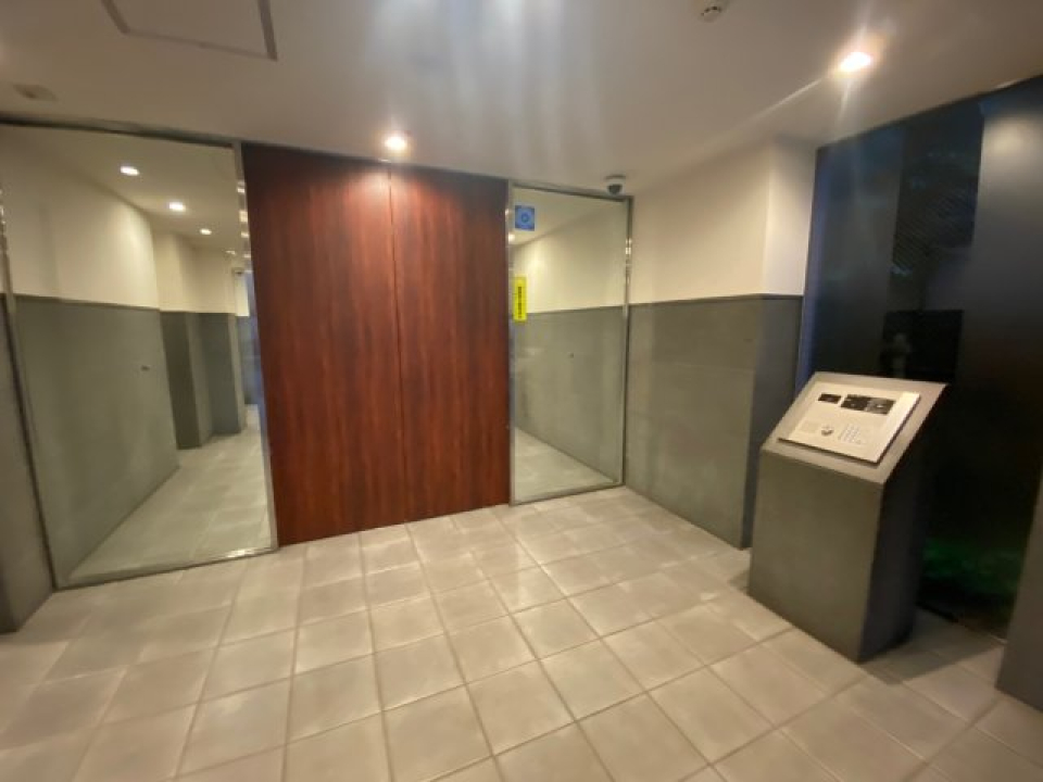 エントランス