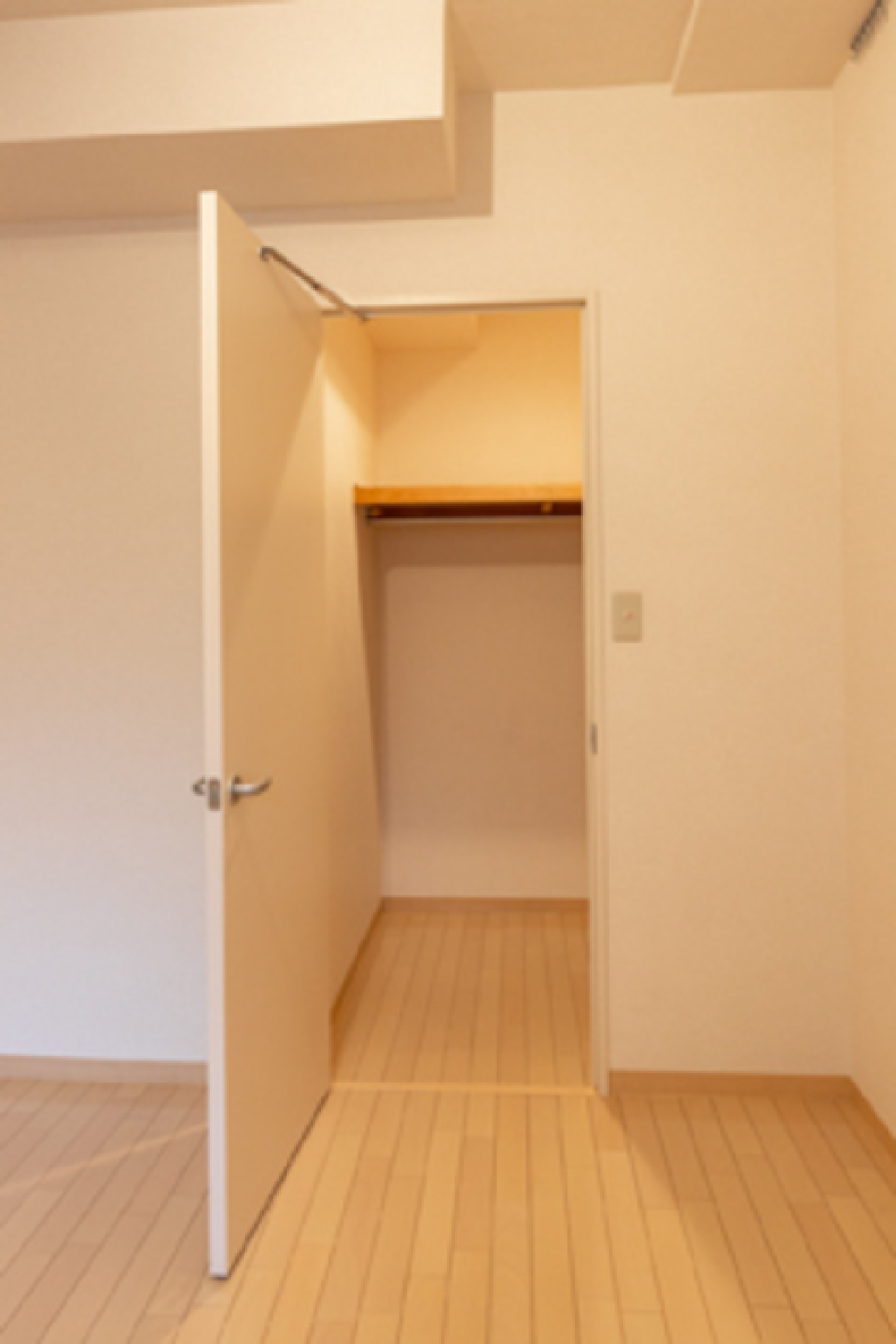 クローゼット
※写真は同タイプ住戸です。