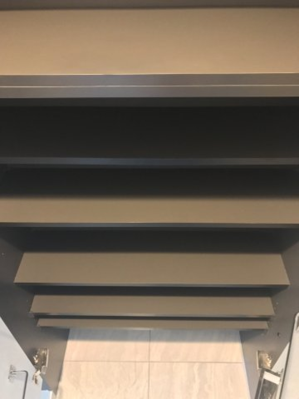 靴入れ
