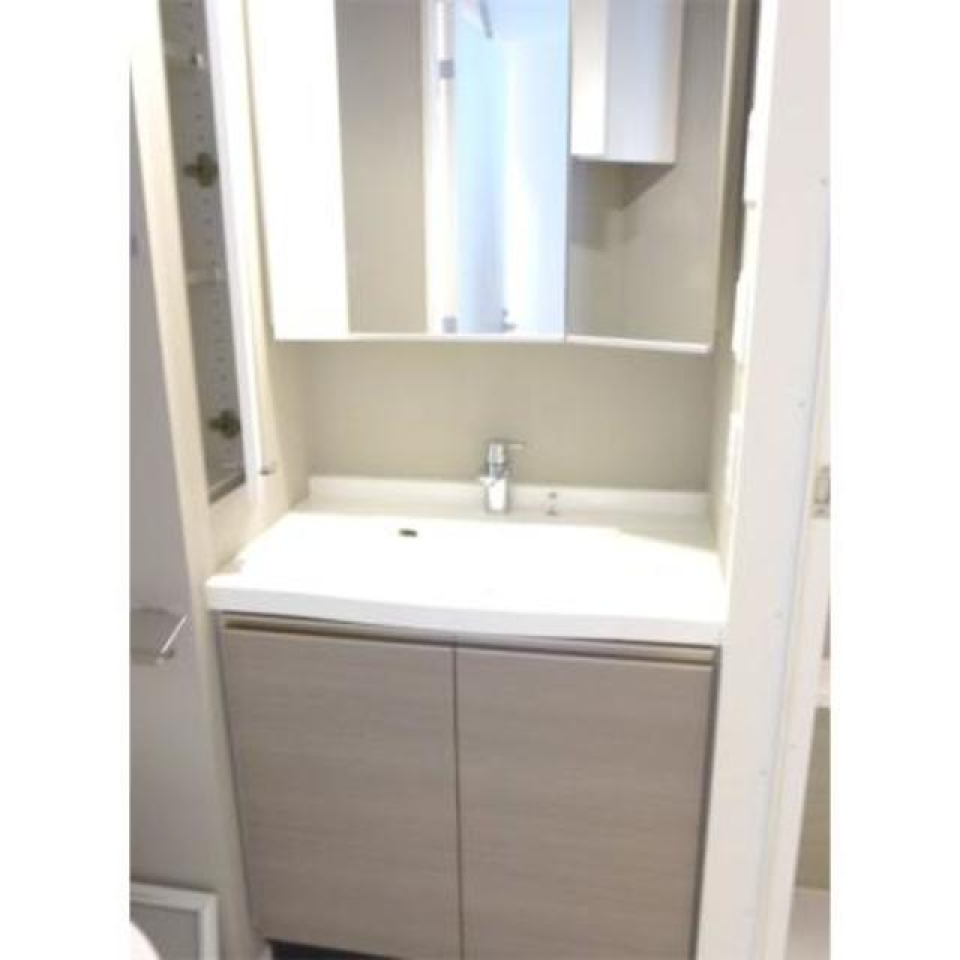 洗面台
※写真は同タイプ住戸です。