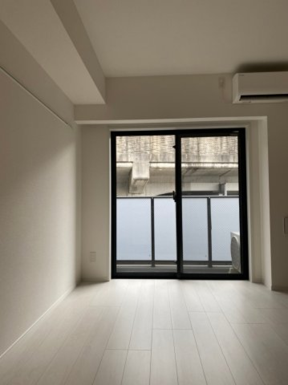 7.3帖の洋室です。