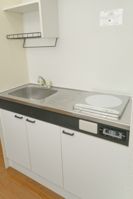 キッチンは安心安全のIH対応。
※写真は同タイプ住戸です。