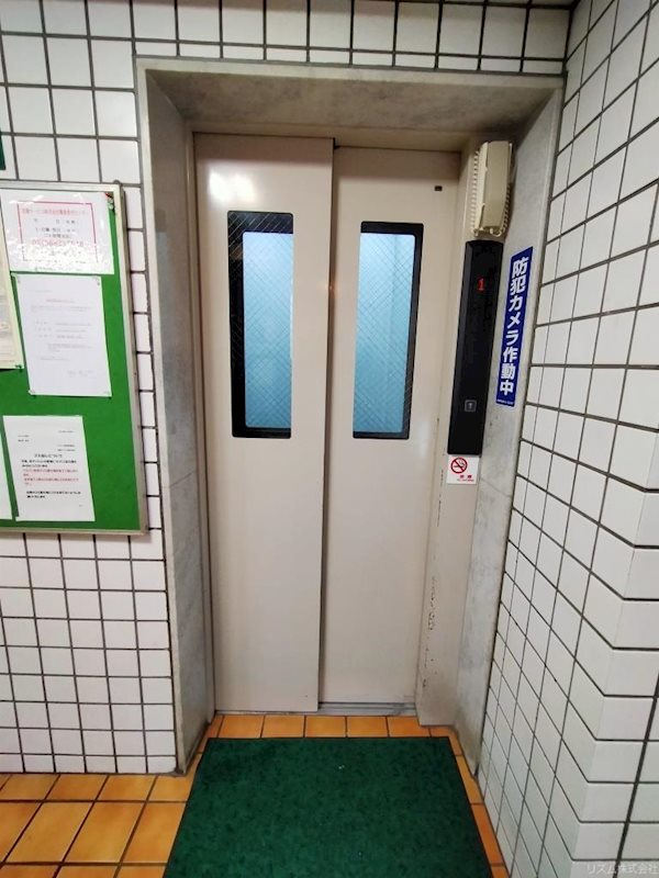エレベーター