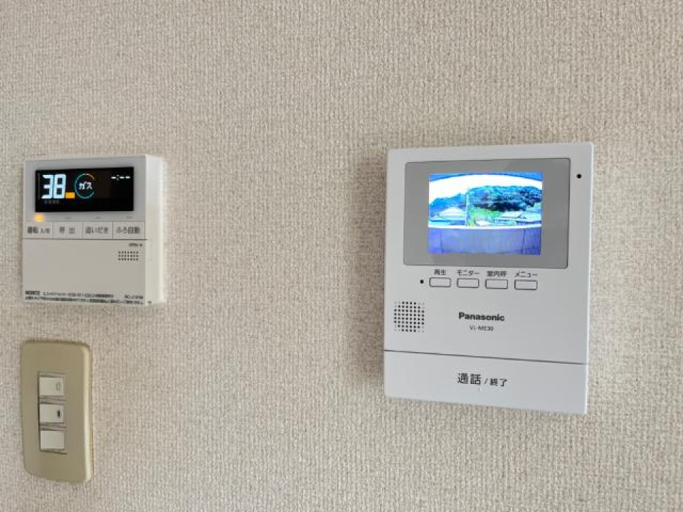 テレビインターホン付き