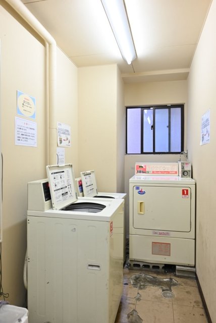 コインランドリー