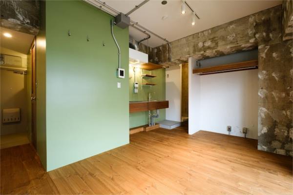 光の当たり方で落ち着いた雰囲気も感じられます