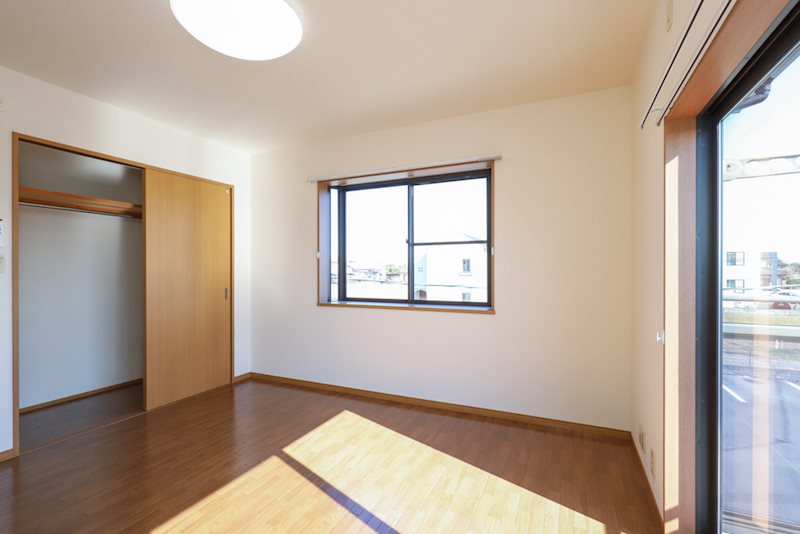 南側洋室　7.5帖