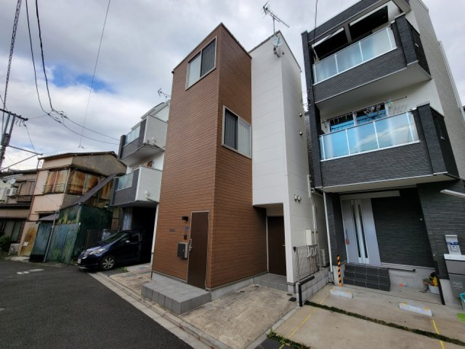 コンバーテル根岸