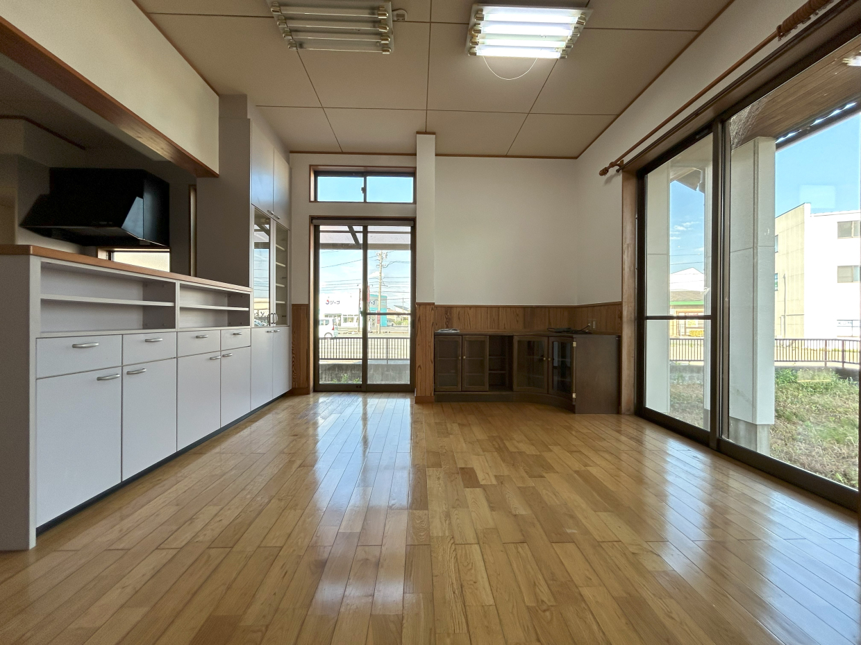 LDKは12帖ながら、収納もたくさんあるので広く使えそう。