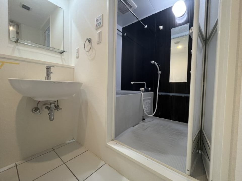 水回りは掃除しやすいタイル床