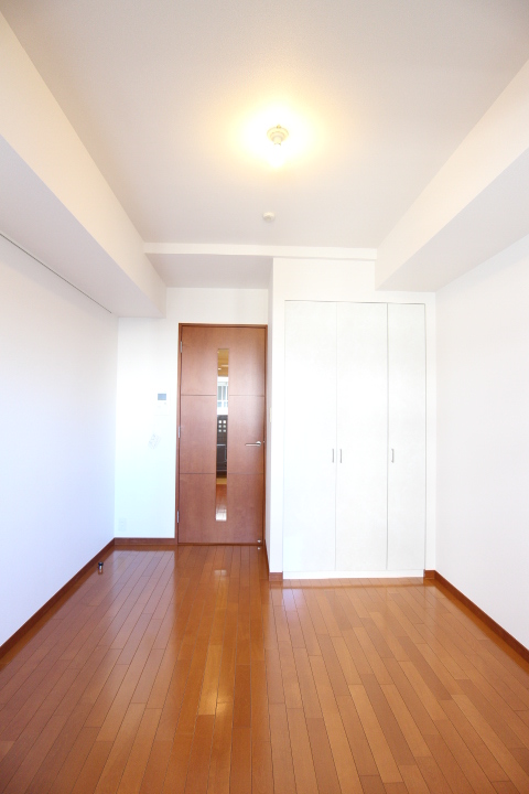 色が異なる場合がございますので、現地にて確認下さい。※参考写真