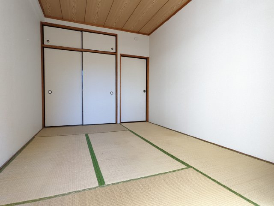 中部屋1