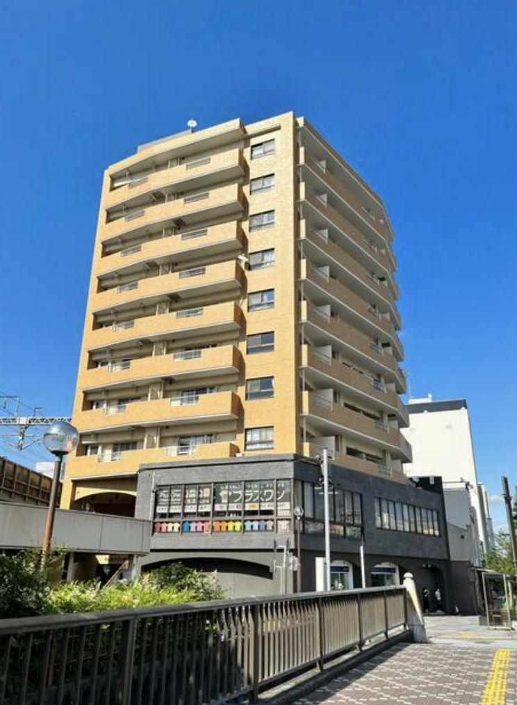 あれっ、なんかみたことある建物だな…