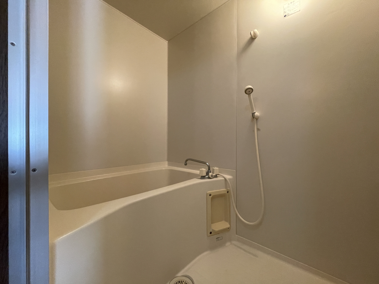 清潔感のあるお風呂場。