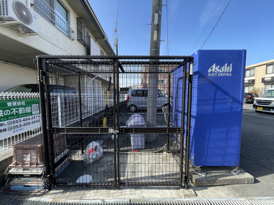 敷地内ゴミ置き場