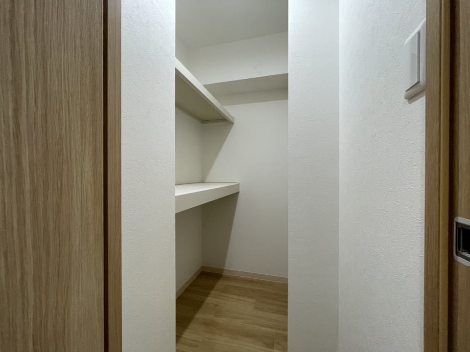玄関入ってすぐのところにあるクローク