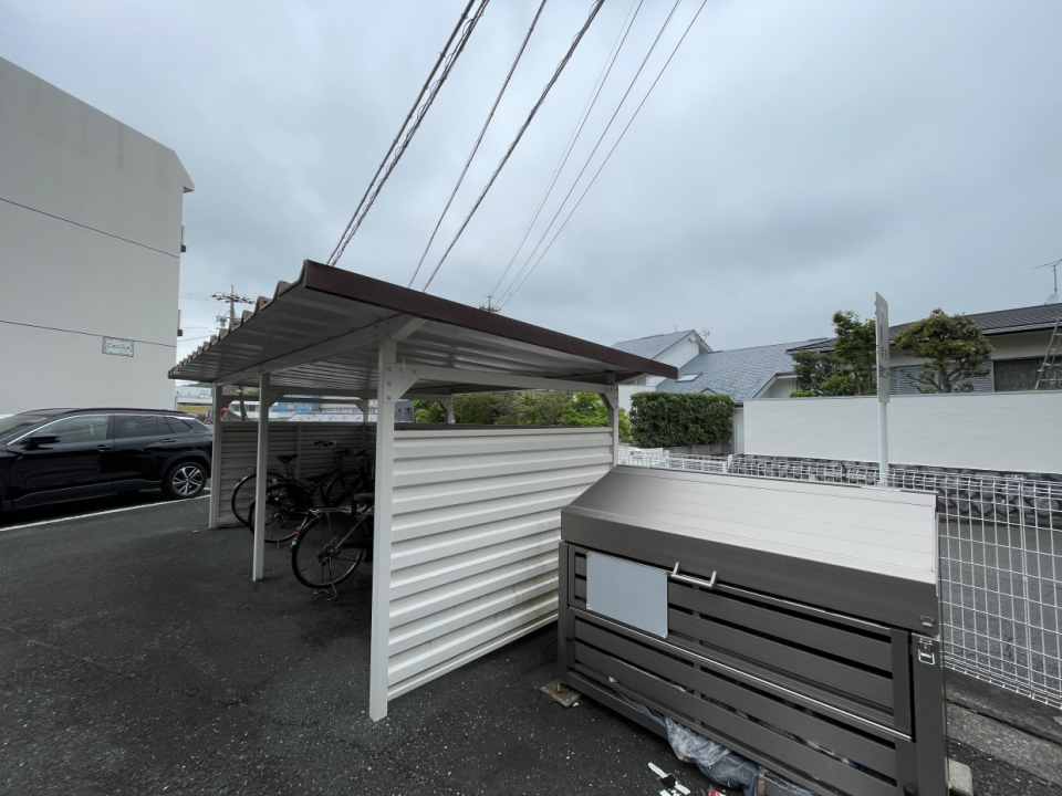 敷地内ゴミ置き場