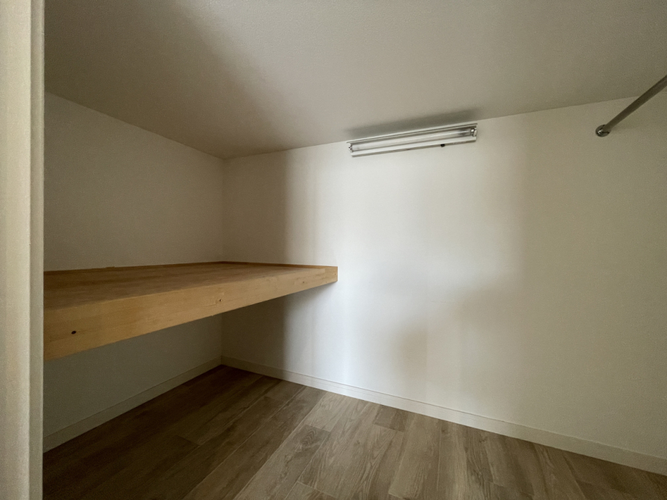 隠し部屋みたいでワクワクする