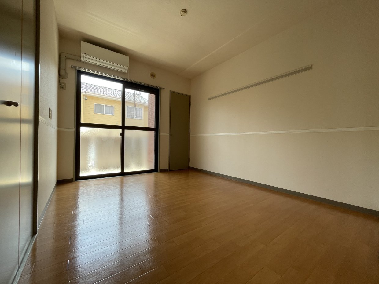 エアコン3台目はこのお部屋についていました