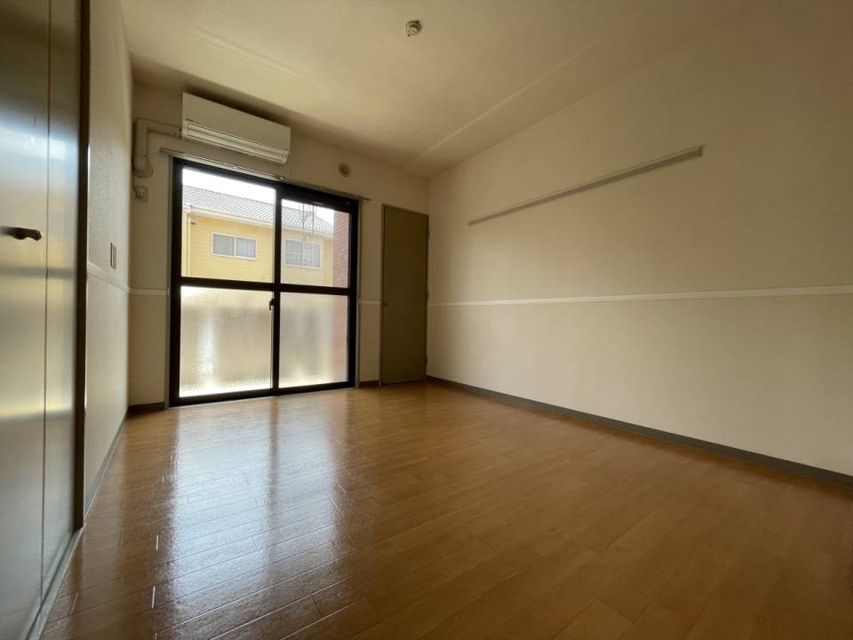 エアコン3台目はこのお部屋についていました