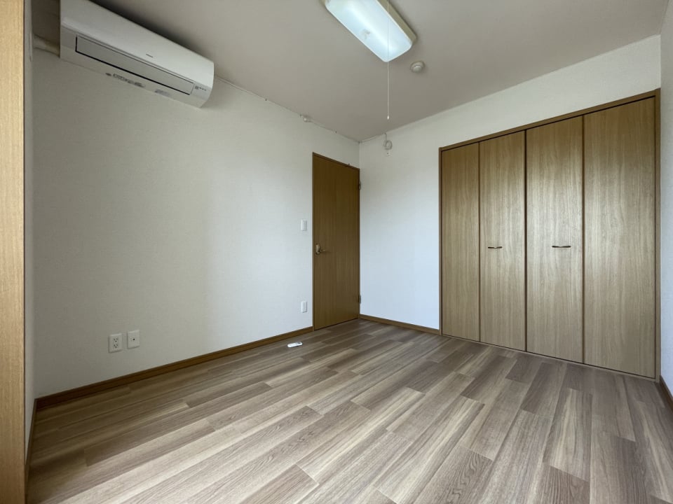 西の洋室は5.5帖