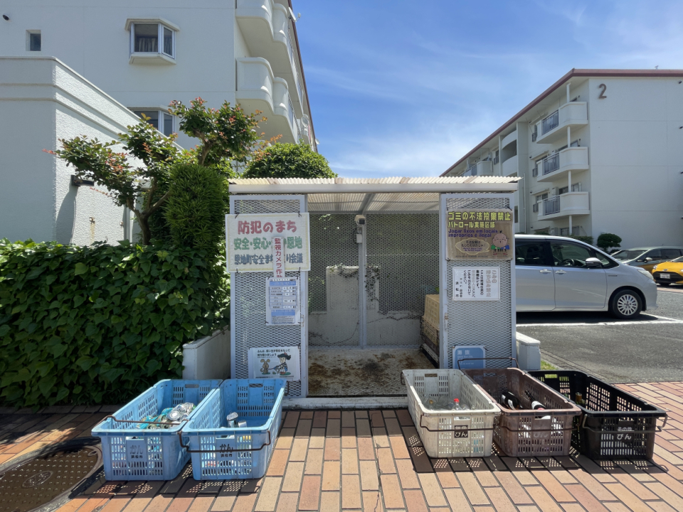 敷地内ゴミ捨て場があるので忙しい朝でもラクラク