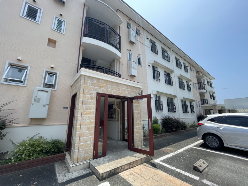エントランスからヨーロッピアンな空気が漂う