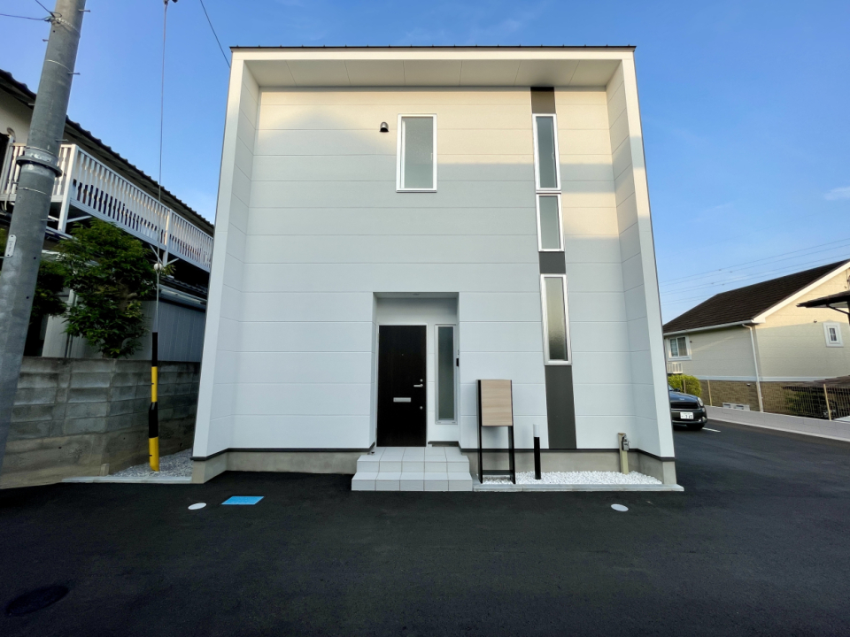 「白い箱」を意味する人気のキャレブランシリーズ