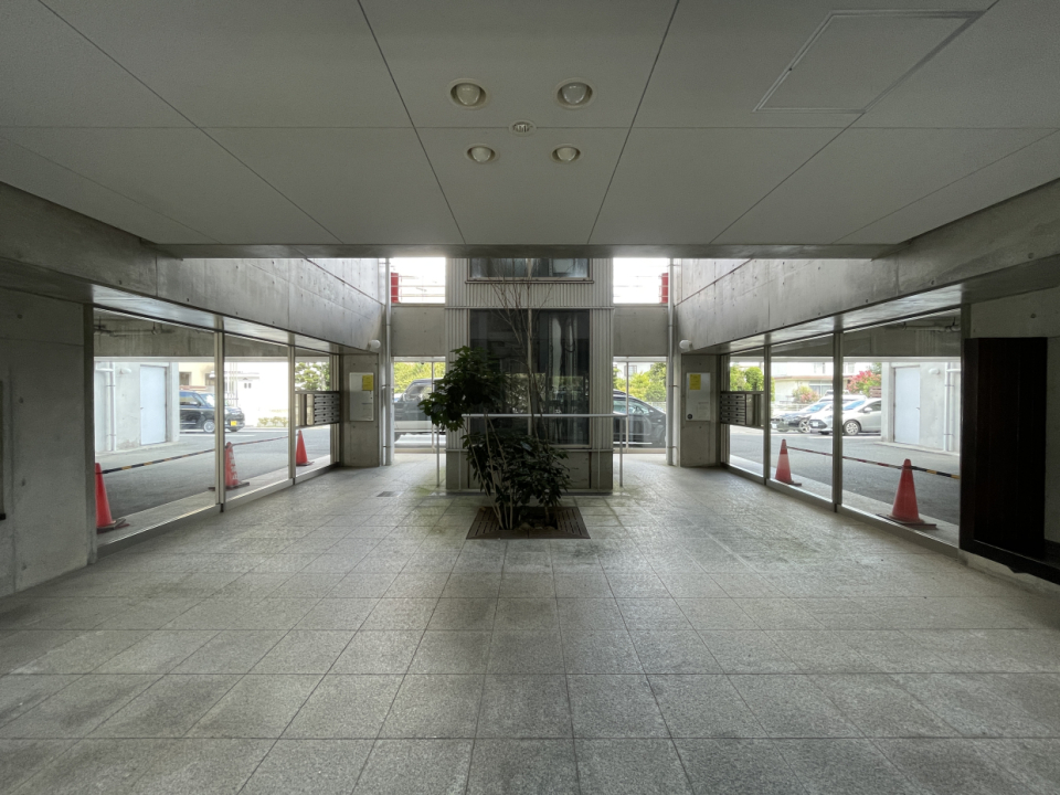 エントランス共用エリア