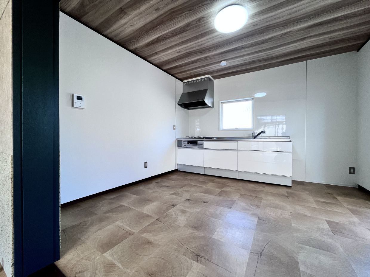 約8帖のダイニングキッチン