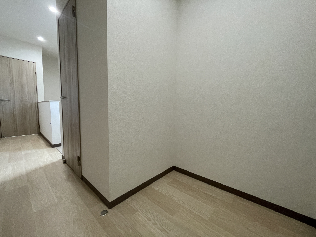 納戸といってもオープンなので綺麗にしておきたい