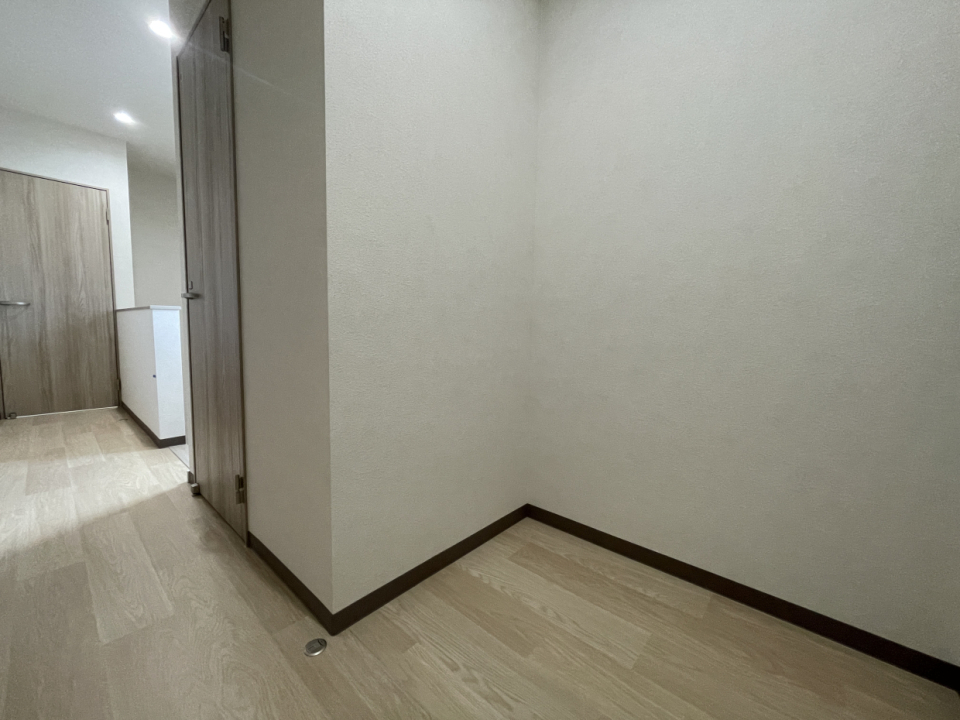 納戸といってもオープンなので綺麗にしておきたい