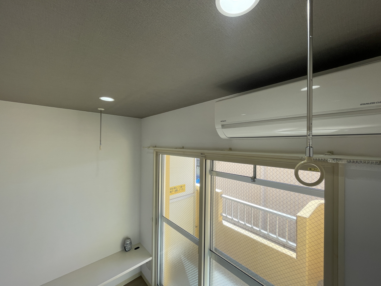 室内物干しつきなので雨の日が続いても安心です